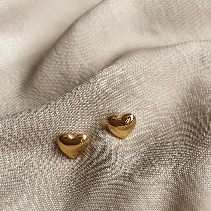 european small mobius ring stud earrings 102