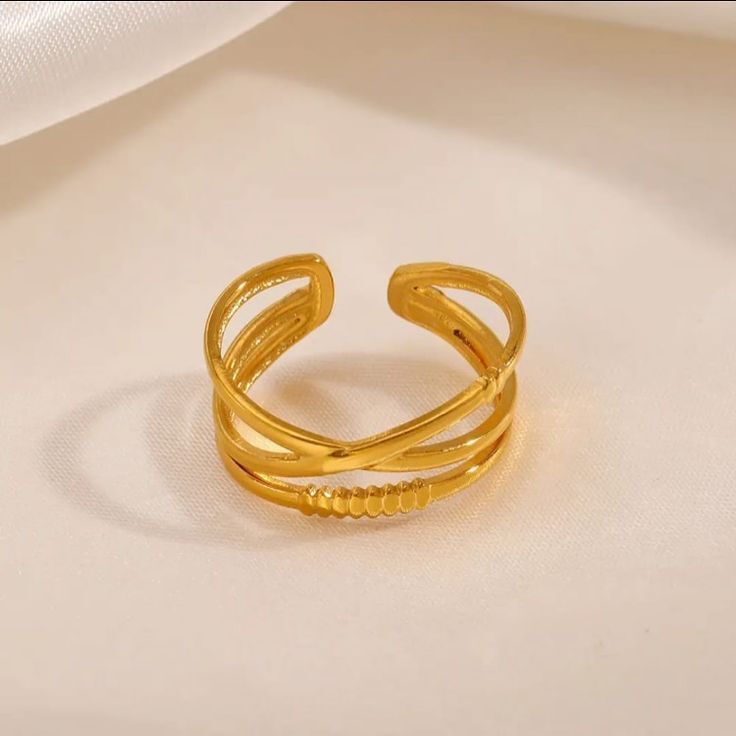 pre order now — your everyday ring is calling…